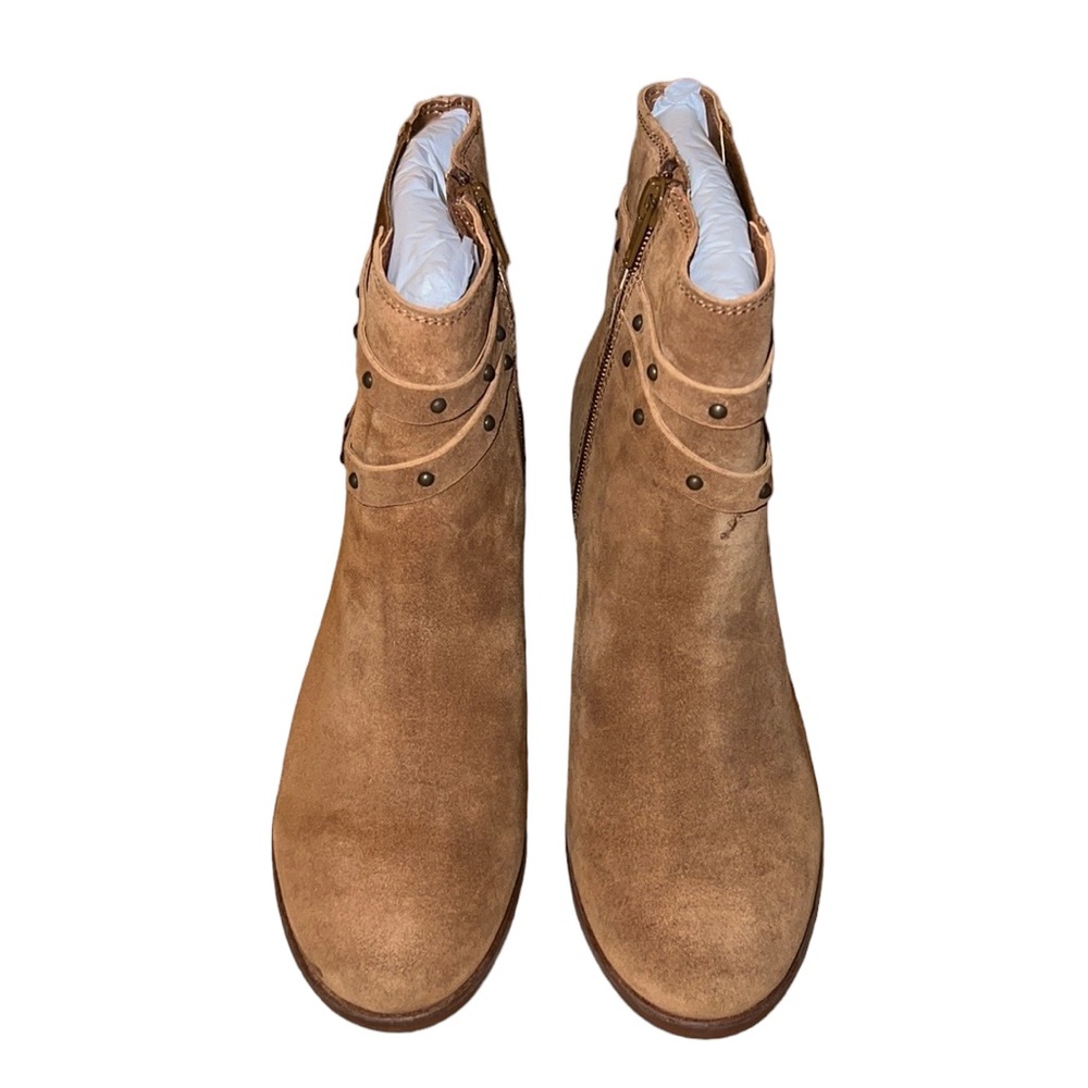 Womens Matisse Camryn Cognac 7W Suede Studded Ankle Boots